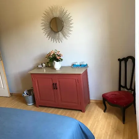 D'hotes Les Bruyeres Bed & Breakfast *